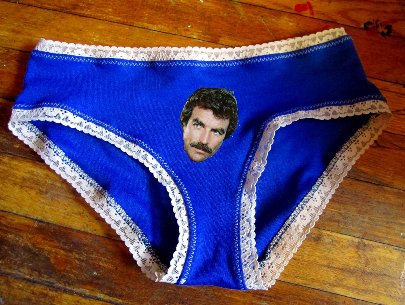 Make Your Own Damn Underwear! – Amie Scott